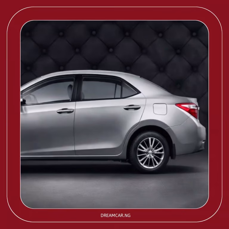 Toyota Corolla 2014 Side View