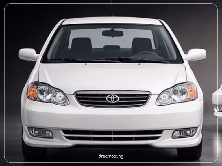 Toyota Corolla 2004 Front View