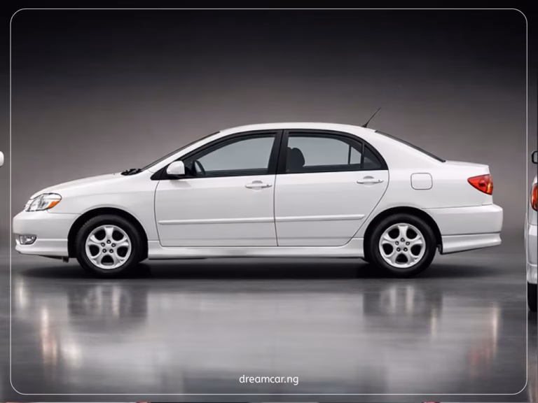 Toyota Corolla 2004 Side View