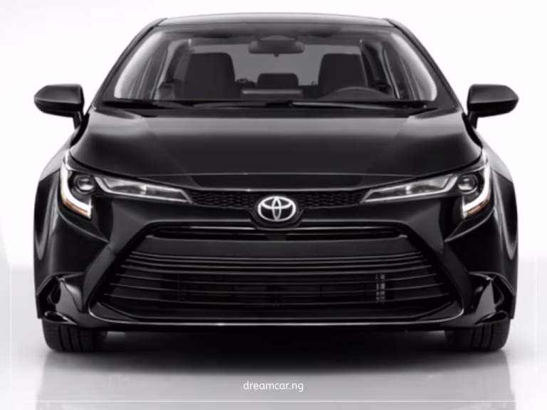 Toyota Corolla 2023 Front View
